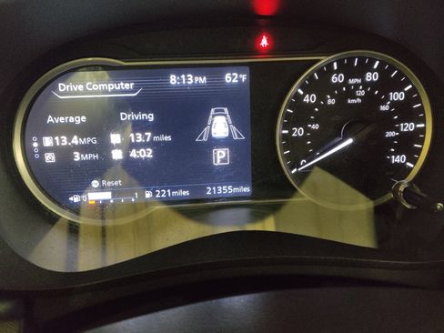 Used 2024 Nissan Versa SV w/ Trunk Package FWD image 23