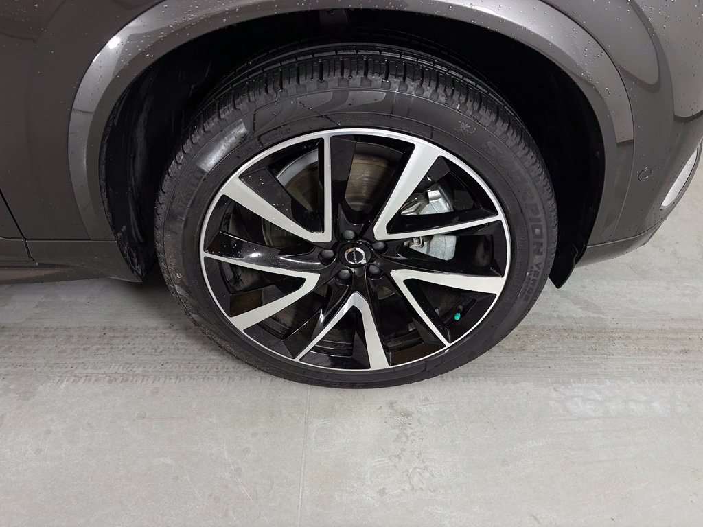Used 2024 Volvo XC90 B6 Plus w/ Protection Package Premier AWD/4WD image 10