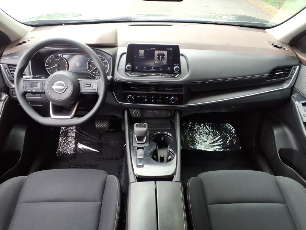 Used 2023 Nissan Rogue S FWD image 27