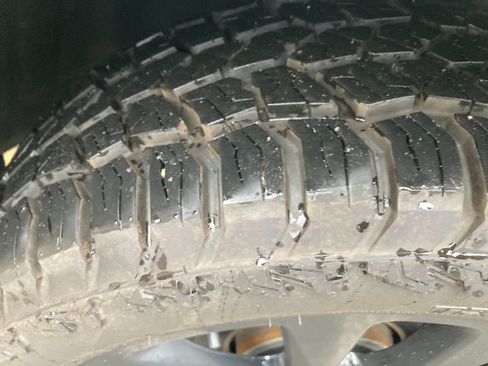 Used 2019 Jeep Grand Cherokee Altitude image 32