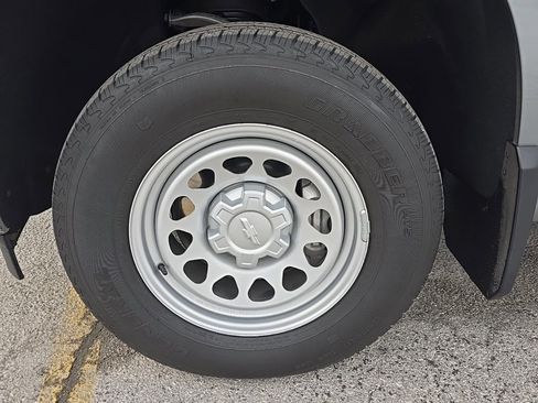 Used 2025 Chevrolet Silverado 1500 W/T w/ WT Safety Package image 9