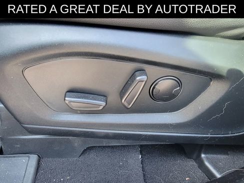 Used 2023 Ford Explorer Limited w/ Limited Technology Package AWD/4WD image 16