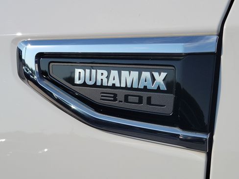 Used 2021 GMC Yukon XL SLT w/ SLT Premium Package AWD/4WD image 34