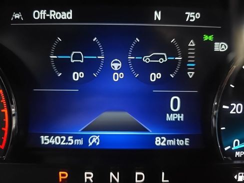 Used 2024 Ford Explorer XLT w/ Equipment Group 202A AWD/4WD image 26