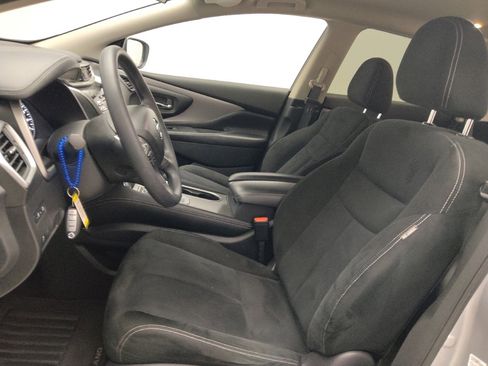Used 2019 Nissan Murano S image 17