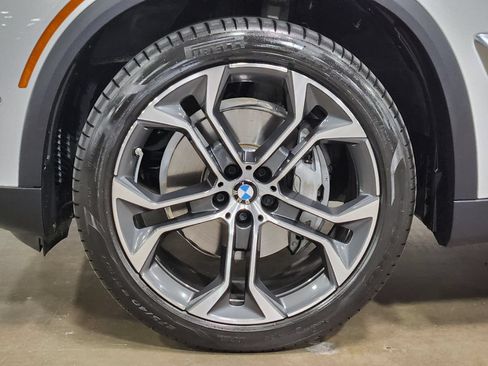 Used 2024 BMW X5 sDrive40i w/ Parking Assistance Package RWD image 24