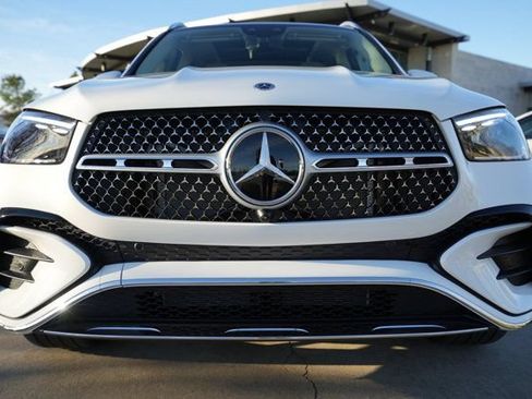 Certified 2026 Mercedes-Benz GLE 450 4MATIC image 11