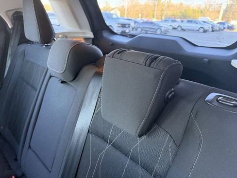 Used 2020 Ford EcoSport SE w/ SE Convenience Package image 8