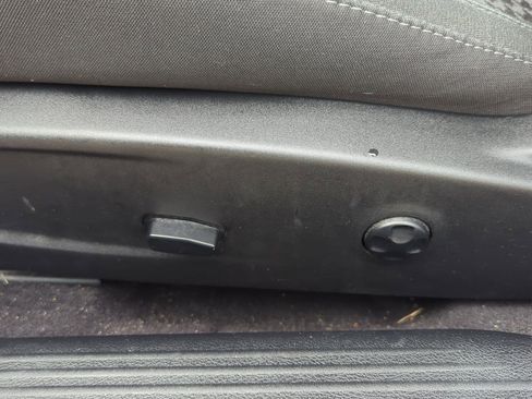 Used 2020 Dodge Challenger SXT w/ Driver Convenience Group image 13