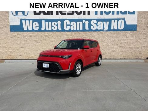 Used 2025 Kia Soul LX w/ LX Technology Package image 1