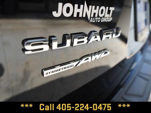 Used 2025 Subaru Outback Limited AWD/4WD image 6