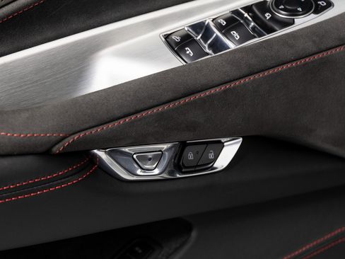 Used 2023 Chevrolet Corvette Z06 image 15