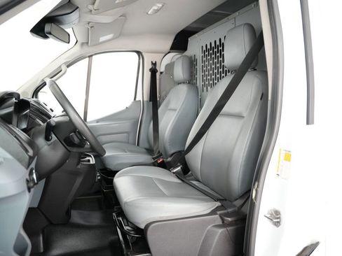 Used 2019 Ford Transit 250 130 Low Roof image 33
