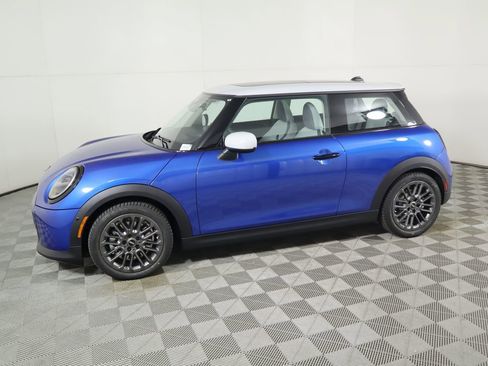 Used 2025 MINI Cooper S image 8