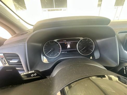 Used 2021 Nissan Rogue SL w/ Premium Package AWD/4WD image 8