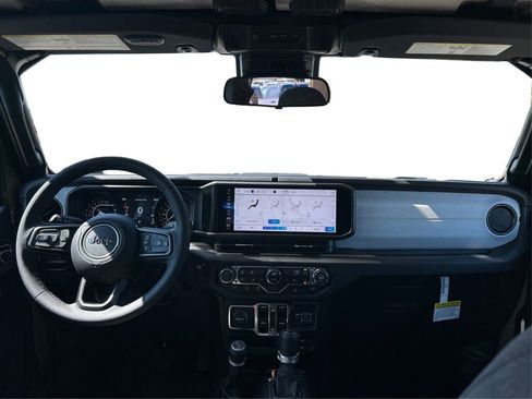 New 2025 Jeep Gladiator Sport AWD/4WD image 28