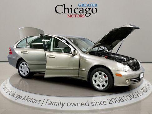 Used 2005 Mercedes-Benz C 320 4MATIC Sedan image 13