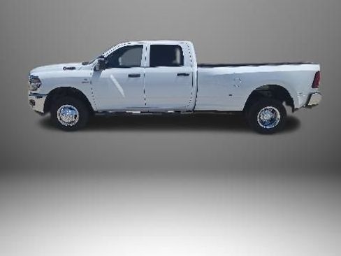 New 2026 RAM 3500 Tradesman AWD/4WD image 8