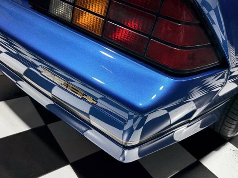 Used 1987 Chevrolet Camaro Z28 image 33