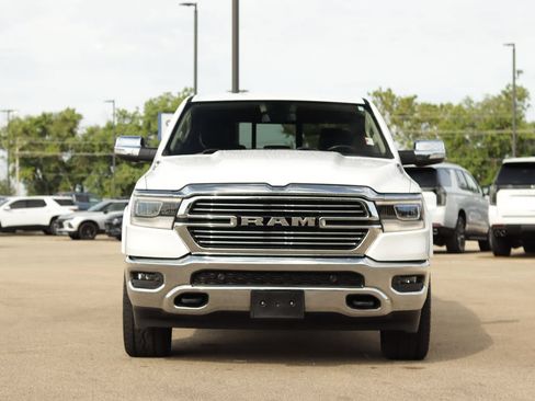 Used 2020 RAM 1500 Laramie AWD/4WD image 2