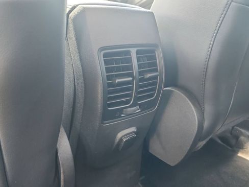 Used 2019 Ford Escape SEL AWD/4WD image 20