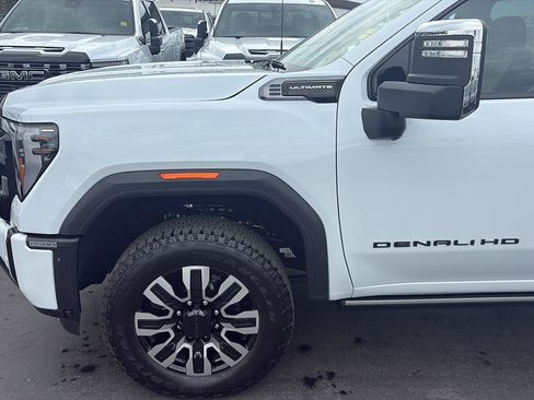 Used 2026 GMC Sierra 2500 Denali Ultimate w/ Max Trailering Package AWD/4WD image 33
