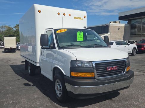 New 2025 GMC Savana 3500 w/ Power Convenience Package image 2