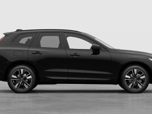 New 2026 Volvo XC60 B5 Plus w/ Protection Package Premier image 5