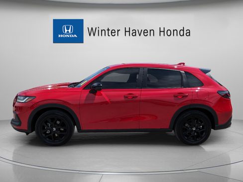 Used 2024 Honda HR-V Sport image 5