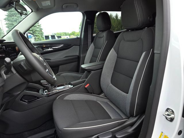 New 2026 Chevrolet TrailBlazer LT w/ LT Cold Weather Package AWD/4WD image 8