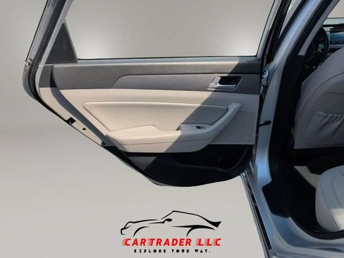 Used 2016 Hyundai Sonata SE FWD image 15