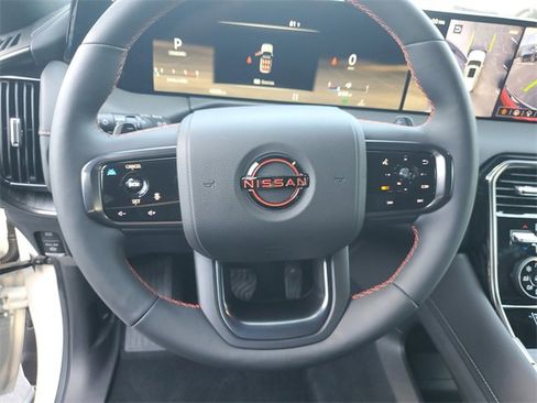 Certified 2025 Nissan Armada PRO-4X image 15