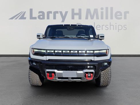 Used 2024 GMC Hummer EV 3X w/ Extreme Off-Road Package image 8
