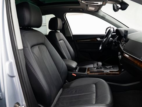 Used 2018 Audi Q5 2.0T Premium Plus w/ Premium Plus Package image 26