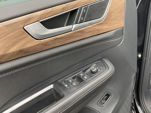 New 2026 Volkswagen Atlas SE image 22