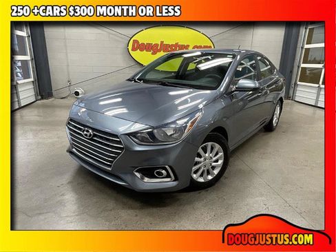 Used 2020 Hyundai Accent SEL image 1