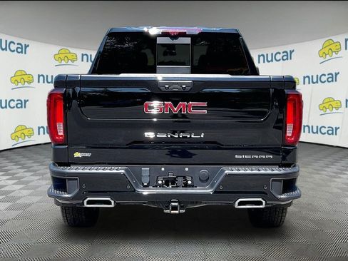 Used 2023 GMC Sierra 1500 Denali w/ Technology Package AWD/4WD image 5