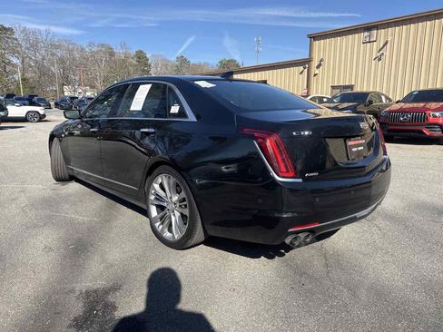 Used 2018 Cadillac CT6 Platinum image 2