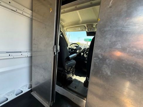 Used 2025 RAM ProMaster 2500 image 10