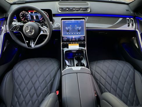 New 2026 Mercedes-Benz S 580 4MATIC Sedan image 21