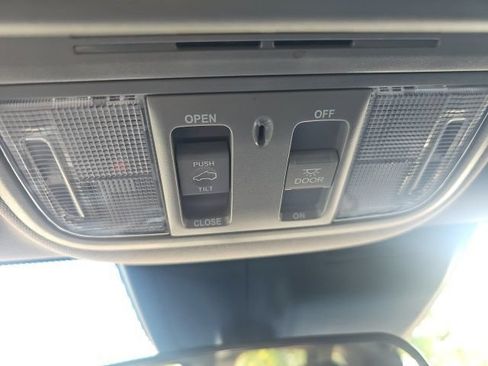 Used 2022 Honda CR-V EX image 27