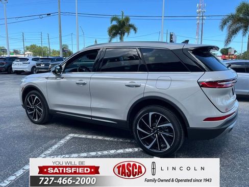 Certified 2024 Lincoln Corsair Reserve w/ Equipment Group 201A AWD/4WD image 5