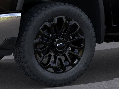 New 2026 Chevrolet Silverado 2500 LTZ w/ LTZ Premium Package image 9