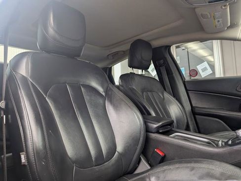 Used 2015 Chrysler 200 C w/ Sun/Sound Group image 22