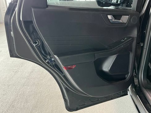 Used 2022 Ford Escape SEL w/ Technology Package FWD image 35