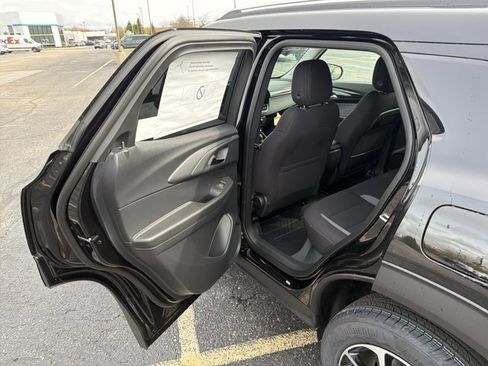 New 2026 Chevrolet TrailBlazer LT FWD image 22