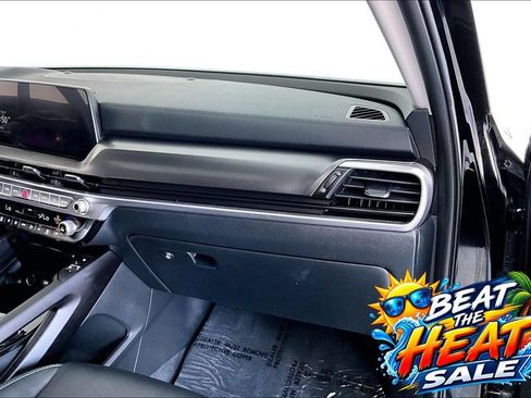 Used 2024 Kia Telluride S w/ S Sunroof Package FWD image 20