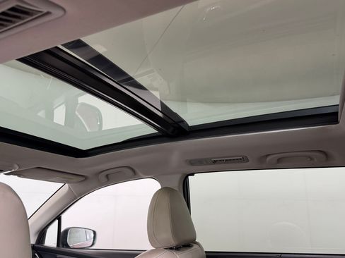 Used 2019 Subaru Ascent Limited AWD/4WD image 24