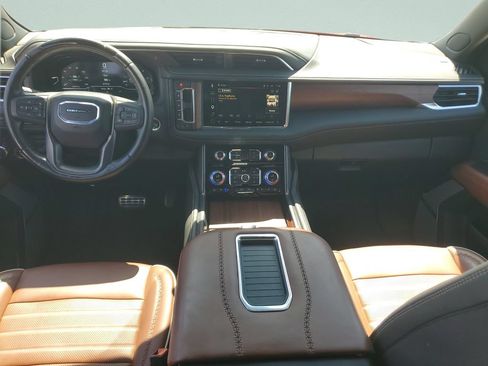 Used 2024 GMC Yukon Denali Ultimate AWD/4WD image 14