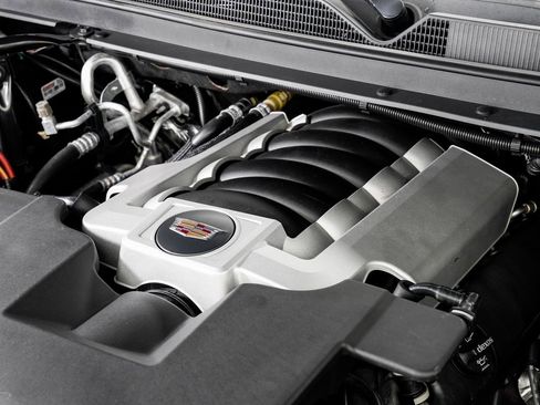 Used 2019 Cadillac Escalade ESV Platinum image 30